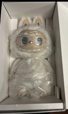 Pop Mart THE MONSTERS - ANGEL IN CLOUDS Vinyl Face Doll Zimomo Authentic