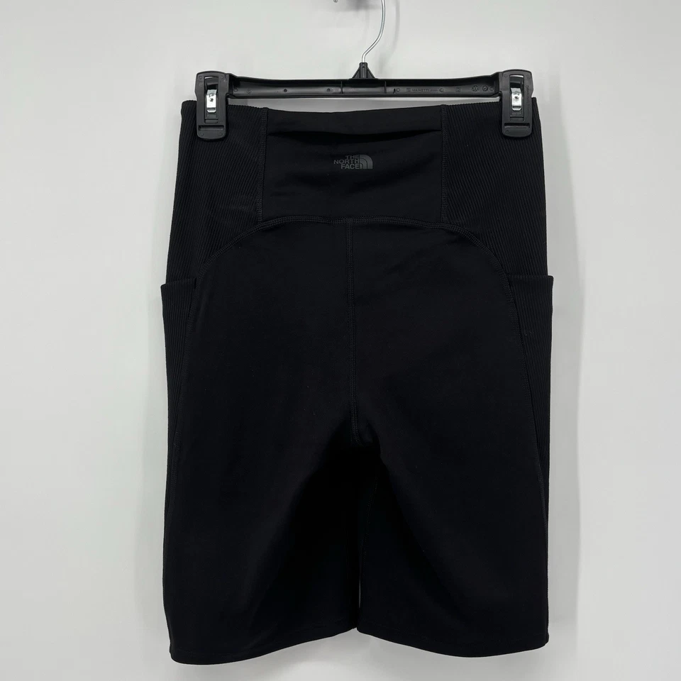 The North Face Dune Sky 9" Tight Biker Shorts Black Pocket Women's Size Medium - Image 2 of 4
