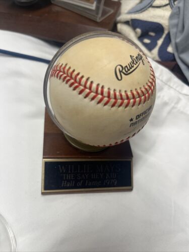 Willie Mays firmato Leonard Coleman con supporto in legno vintage e targa Hof 1979 - Foto 2 di 14