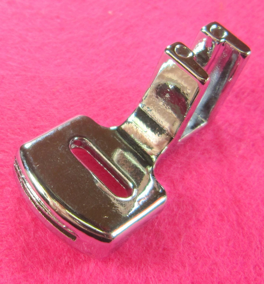 Double Gathering Foot Fits Singer Futura CE 100 150 200 250 350 Quantum L-500 - Image 2 of 4