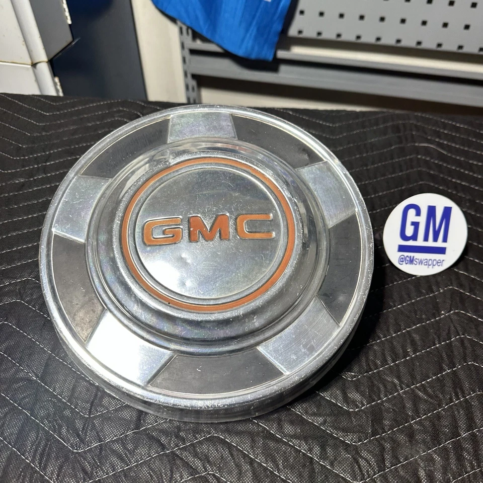 73-87 GMC Squarebody Dog Dish 10 1/2" HUBCAP Single C15 Truck Van 1/2 Ton 10.5" - Image 2 of 4
