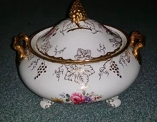 Royal Crown Derby Vine Floral  Covered Vegetable  Bowl Tureen  8"