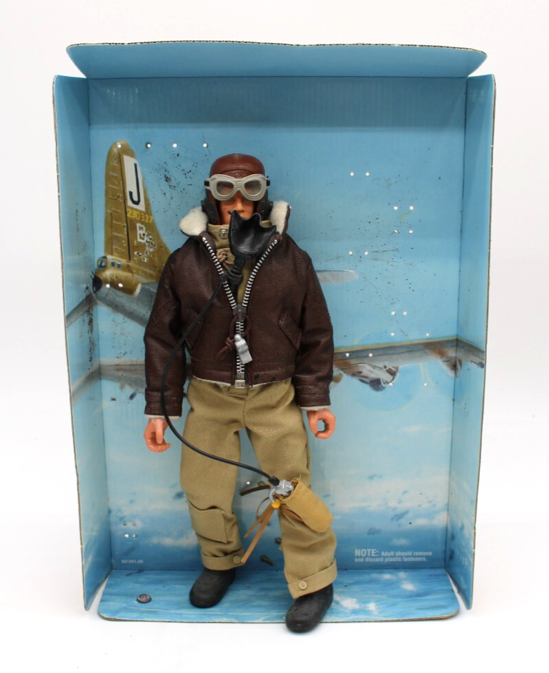 GIjoe classic collection B17爆撃機搭乗員 G.I. Joe B-17 Bomber Crewman WWII Forces Limited Edition Figure