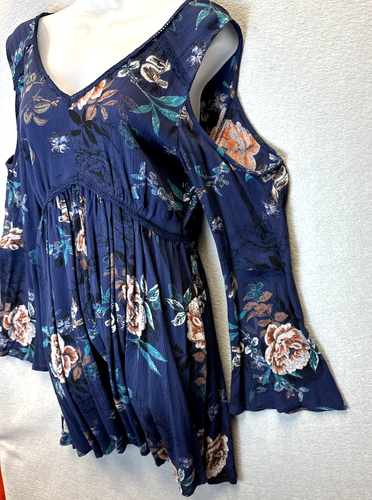American Rag Juniors Twilight Blue Cold-Shoulder Floral Fit & Flare Dress Small - Picture 4 of 10