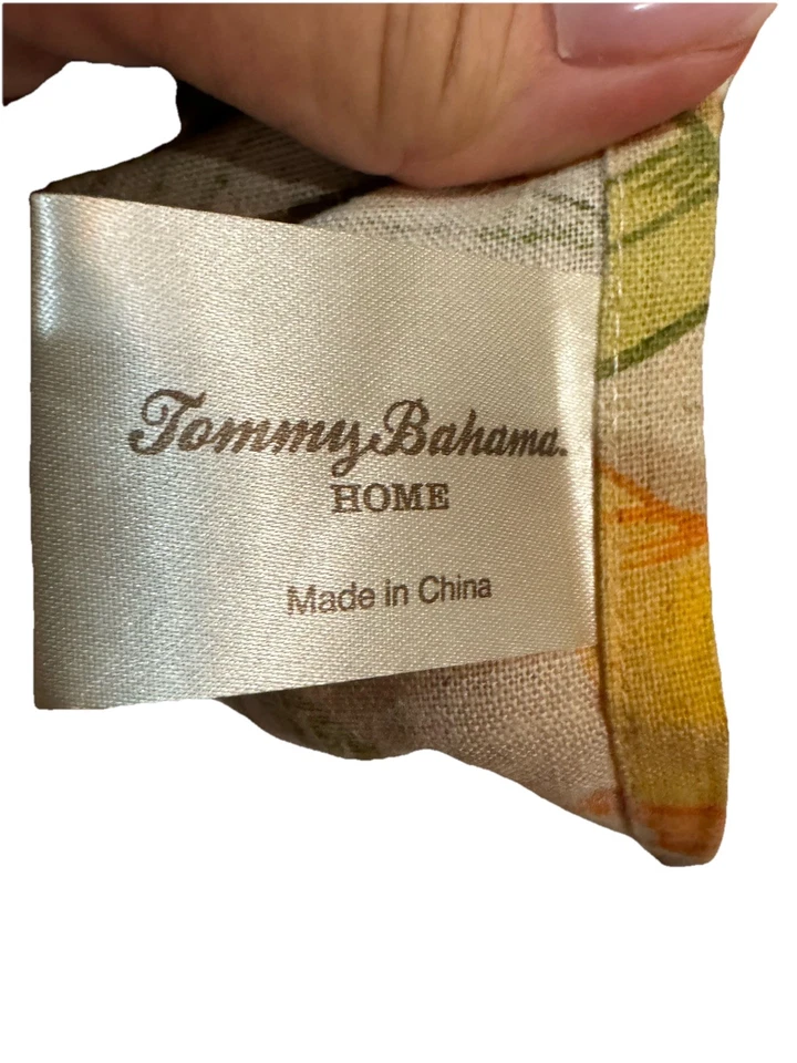 Tommy Bahama Home African Orchid Tablecloth + 12Napkins 58X116" Tropical - Image 4 of 4