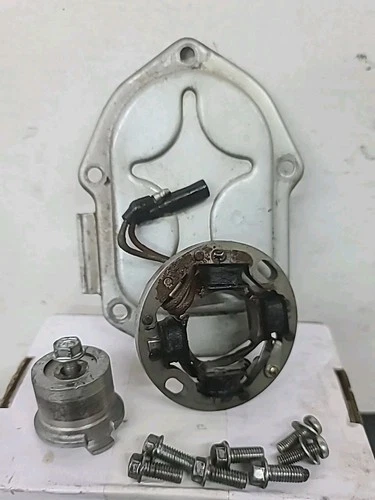 GENUINE OEM 1979 HONDA CX500 PULSE GENERATOR PICK UP PULSER + COVER 78-81