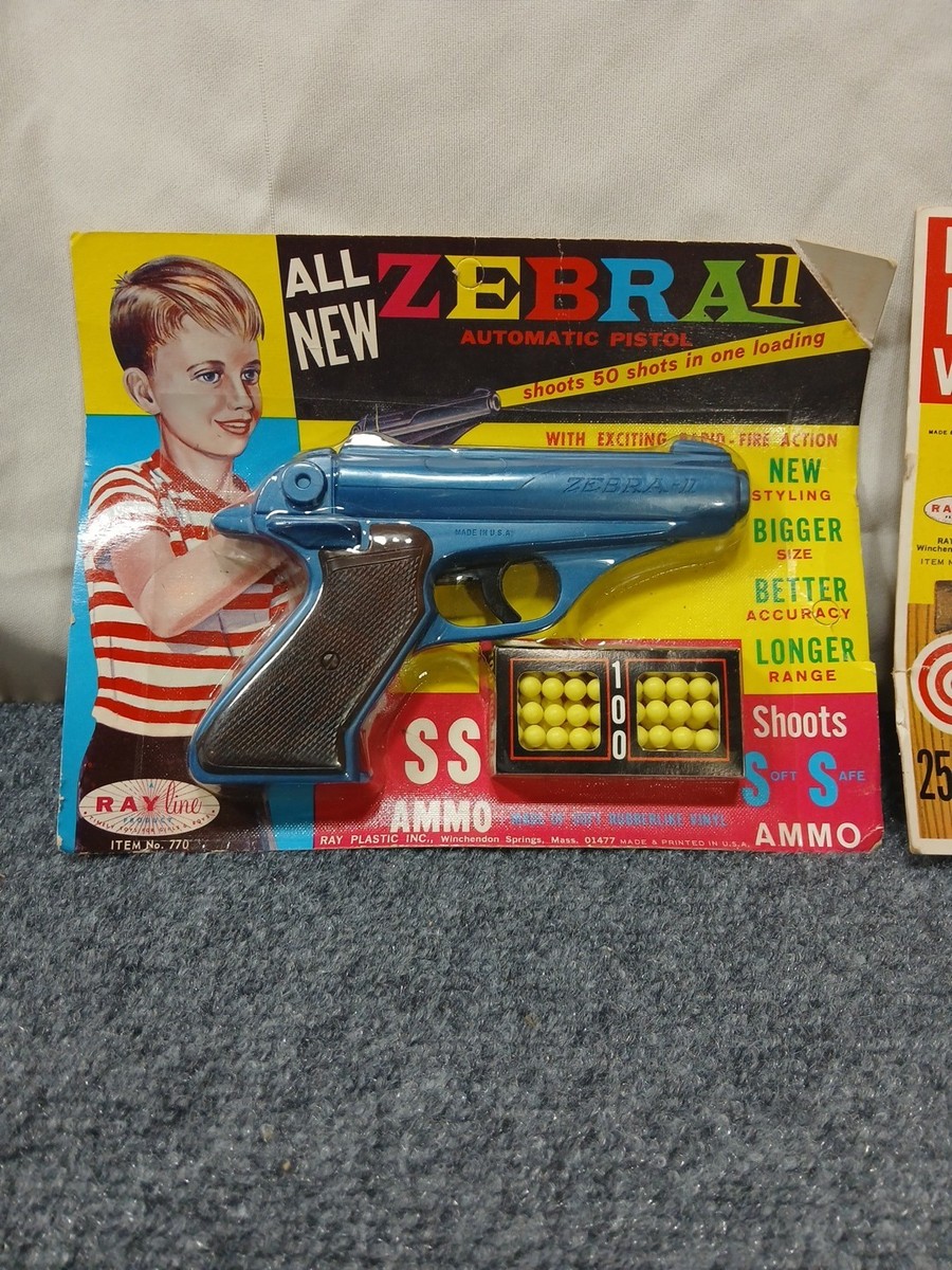 昭和の玩具／GIANT・8。RUNNING SHOOT。PLASTIC GUN。 Vintage Lot Rayline Zebra II Vintage Automatic Plastic Pellet Toy