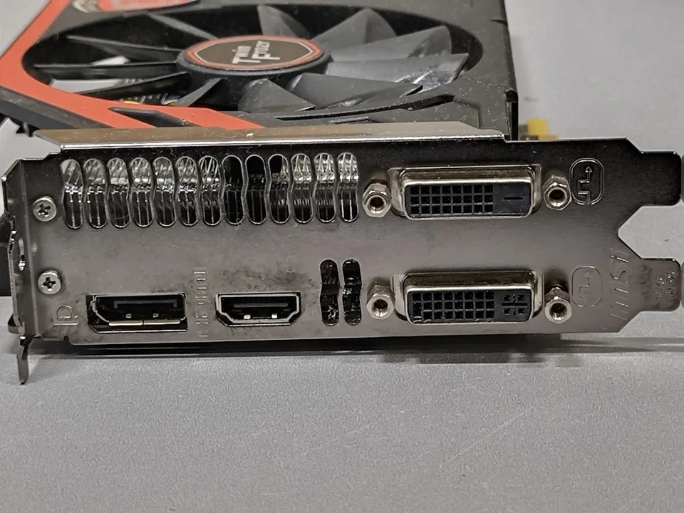 MSI N660 Gaming 2GD5/OC Graphics Card - Used, Working, Twin Frozr - Image 4 of 4