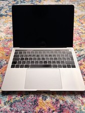 MacBook Pro 2017 13 Zoll Silber, Intel Core I5, 8GB RAM, 512GB SSD, A1706