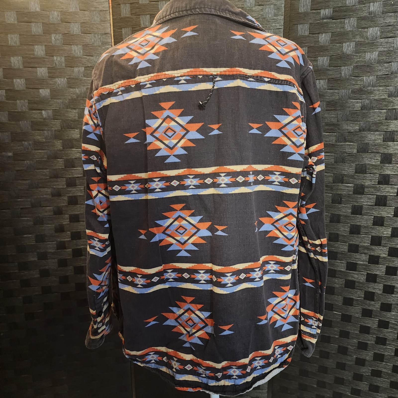 RSQ Native American Aztec Pattern Snap button Lon… - image 3