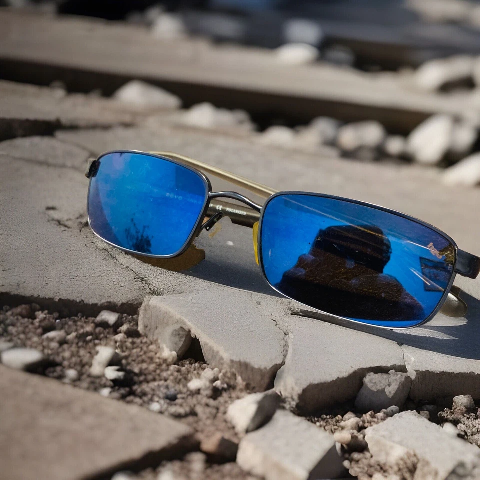 复古 Revo 3005 84 H2O 高级矩形硬度蓝色太阳镜 135-54-19 缺点 — 第 2/4 张图片