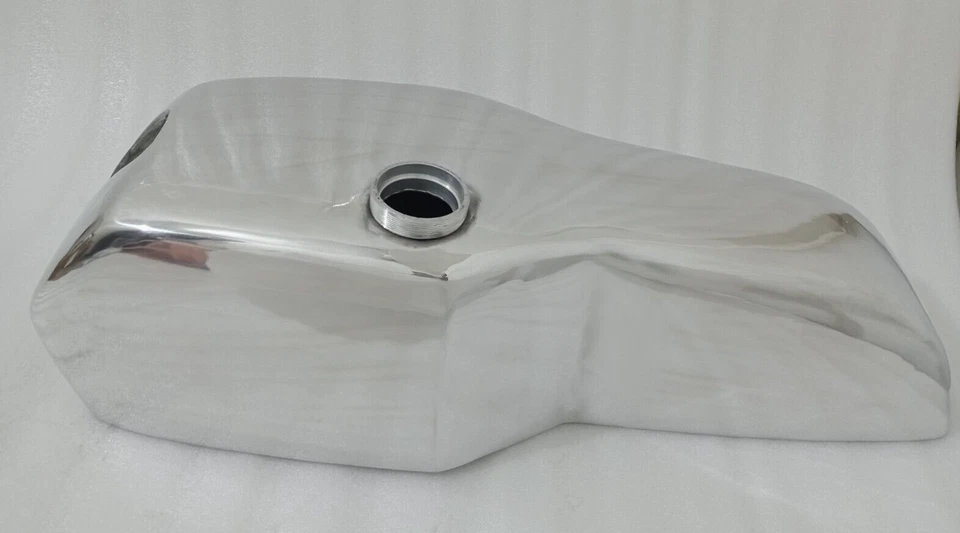 Tanque de gasolina Yamaha TZ RD250 RD350 Td Café Racer acero cromado | apto para Foto 2 de 4