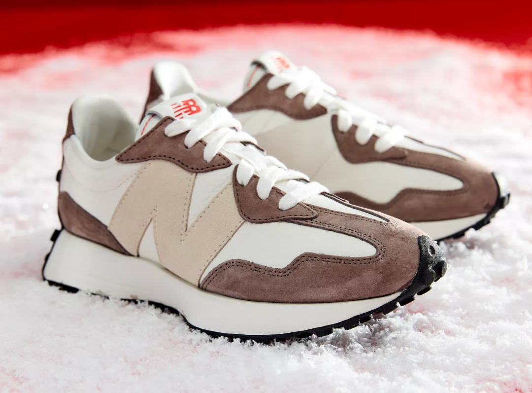 New Balance 327 Limited Edition Women Sneaker Shoes Leather White