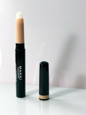 MAKKI Naturbeige Matt unter den Augen Concealer mit neuer lichtstreuender Formel