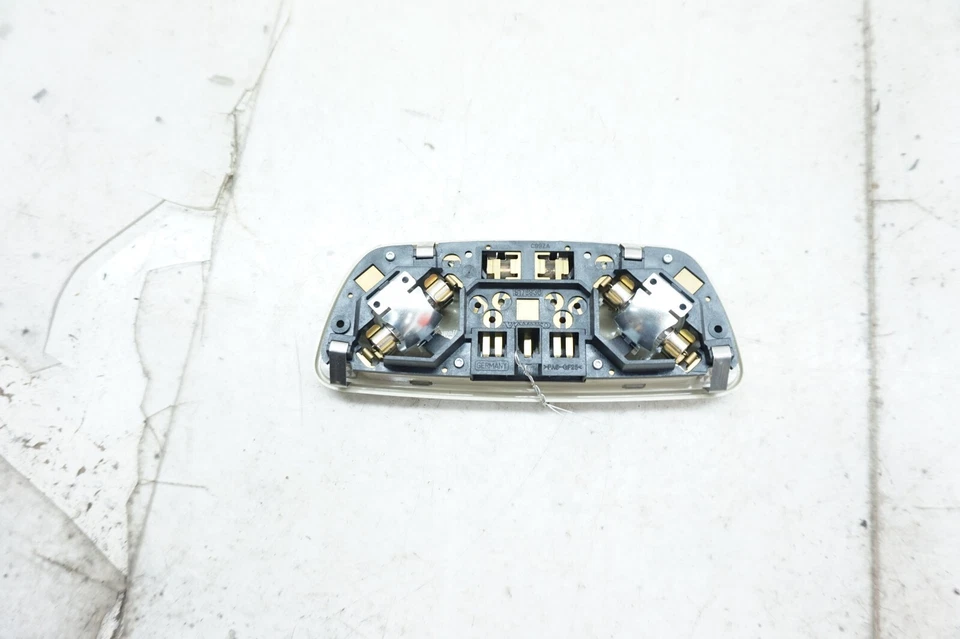 2007-2014 Volvo XC90 OEM Rear Roof Interior Dome Light - Image 4 of 4