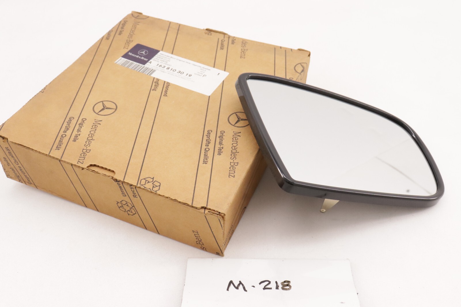 New OEM Genuine Mercedes ML-Class 1998-2005 RH Door Mirror Glass 