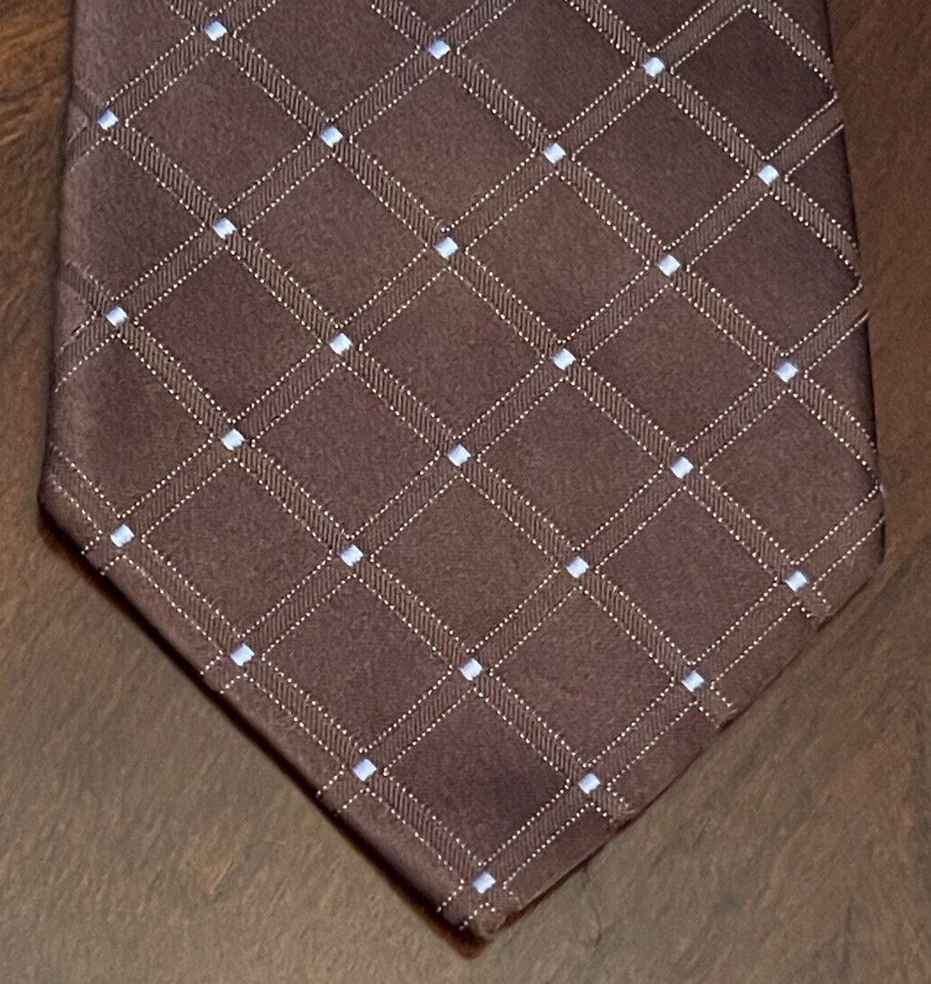 Picture 1 of 9