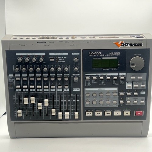 ROLAND VS-880 Digital Studio Tabletop Workstation 8 Track UNIT ONLY Untested