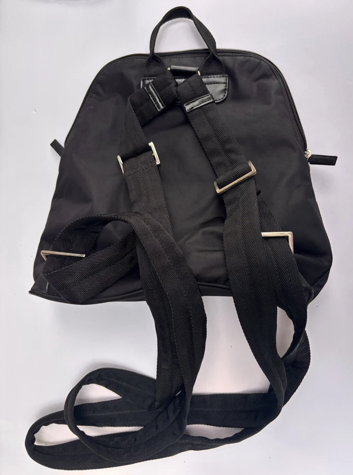 Guess Mochila Pequeña Logo Color Negro Correas Ajustables Mochila Cartera Mango Superior Foto 3 de 4