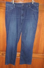 34 Heritage Charisma Comfort-rise  Soft Comfy  Jeans  39x28  (tag 40x34) HEMMED