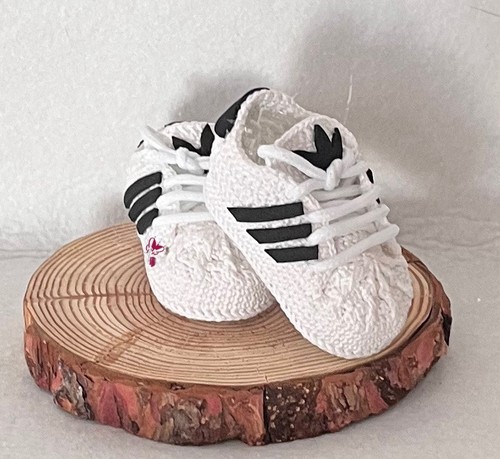 Scarpine bebè ,0-3 mesi cotone, bianche-nere, scarpe ginnastica, regalo, sneaker - Foto 1 di 3