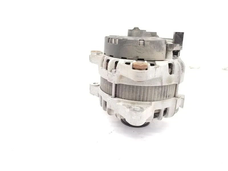 Land Rover Defender 110 2021 alternador 2,0 gasolina PT204 0125813038 Foto 2 de 4