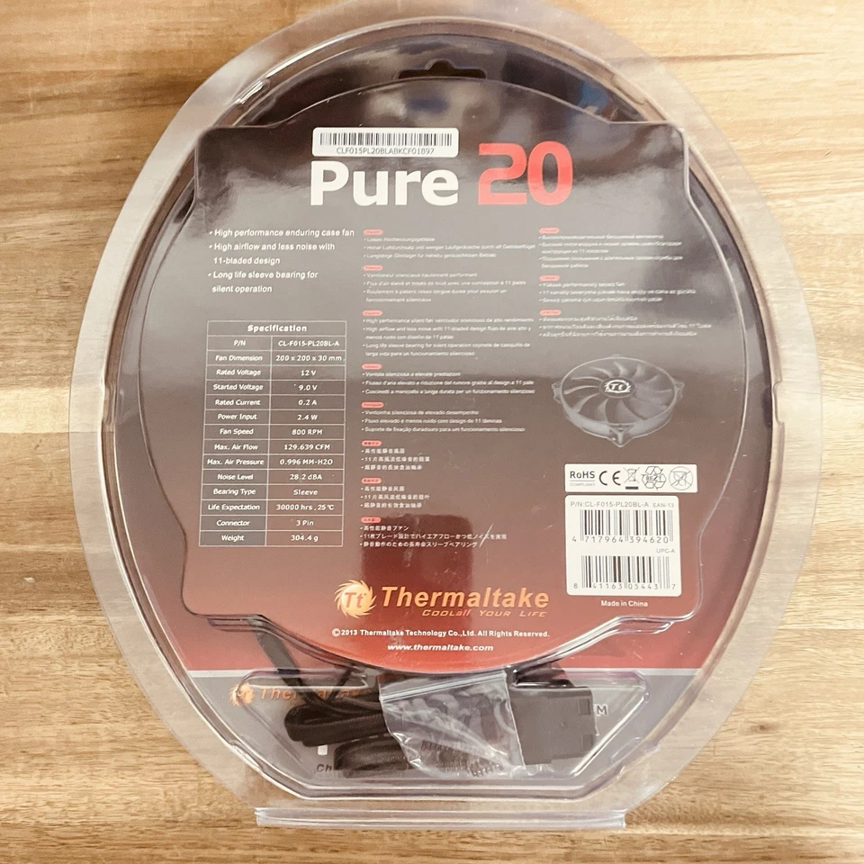 Thermaltake 200mm Fan - Pure 20 Series Black 200x30mm High Airflow Case Fan - Image 2 of 3