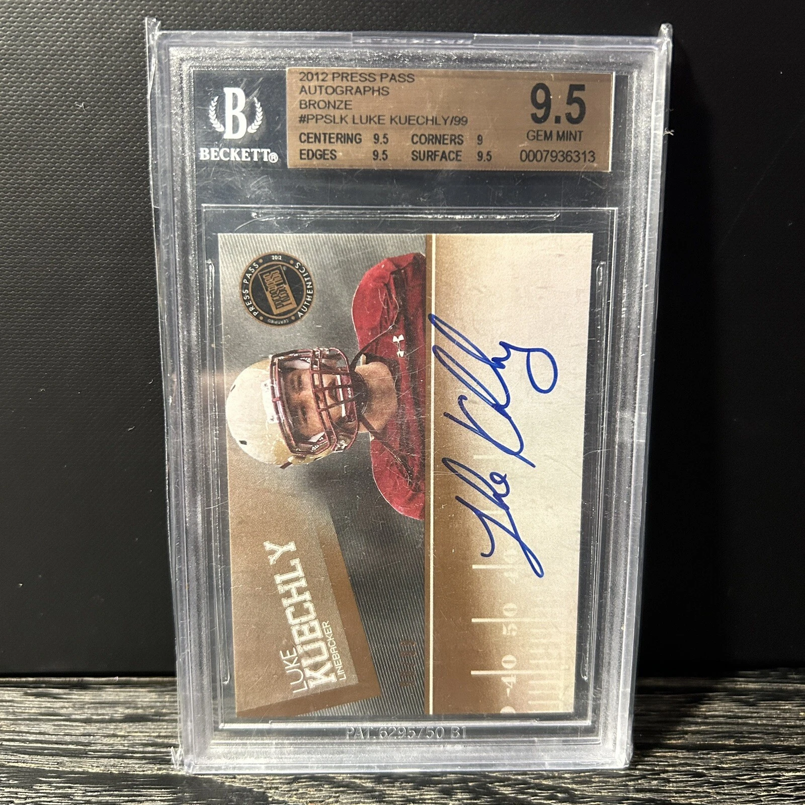 Luke Kuechly Press Pass Autographs #PPSLK Bronze