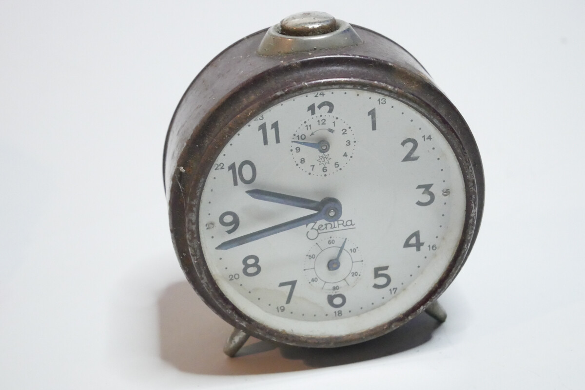 1930s Junghans ZENTRA Repetition Model Manual Winding Alarm Clock