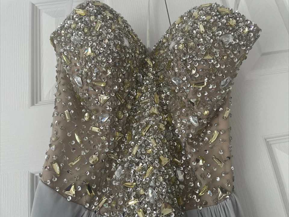 Terani Beaded Rhinestone Evening Gown Dress Silver Size 2 - Image 2 of 4