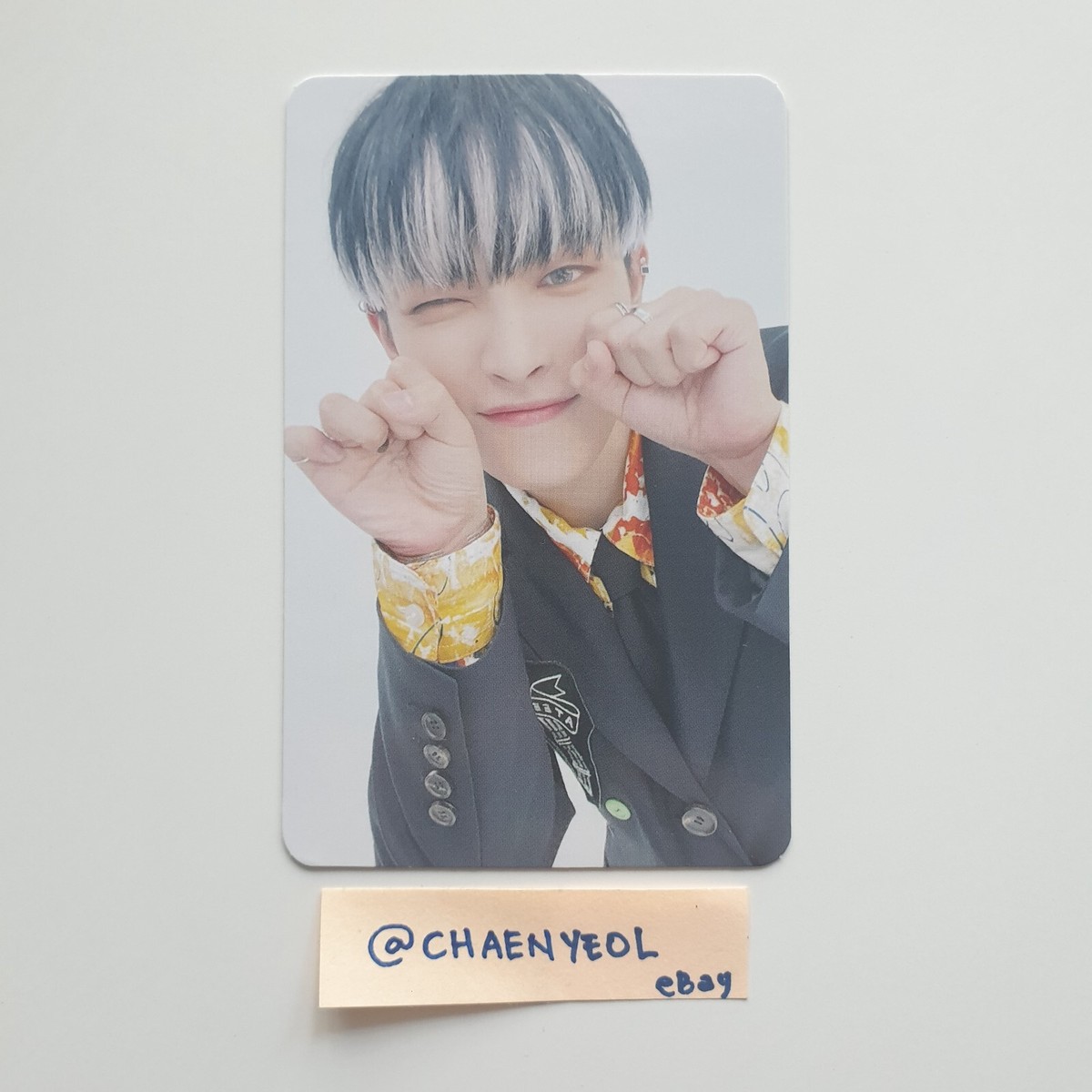 タレントカード ATEEZ WONDERWALL UNIT SEONGHWA HONGJOONG ATEEZ HONGJOONG Wonderwall Official Photocard set of 2 Photo