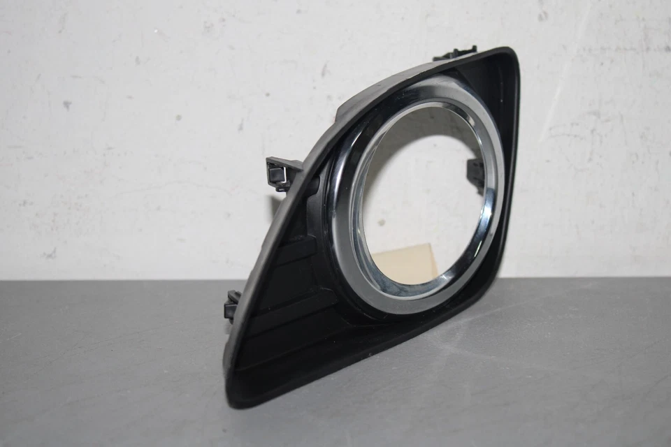 Toyota Camry XLE 2010 2011 lado izquierdo luz antiniebla cubierta inserción moldura Foto 2 de 4