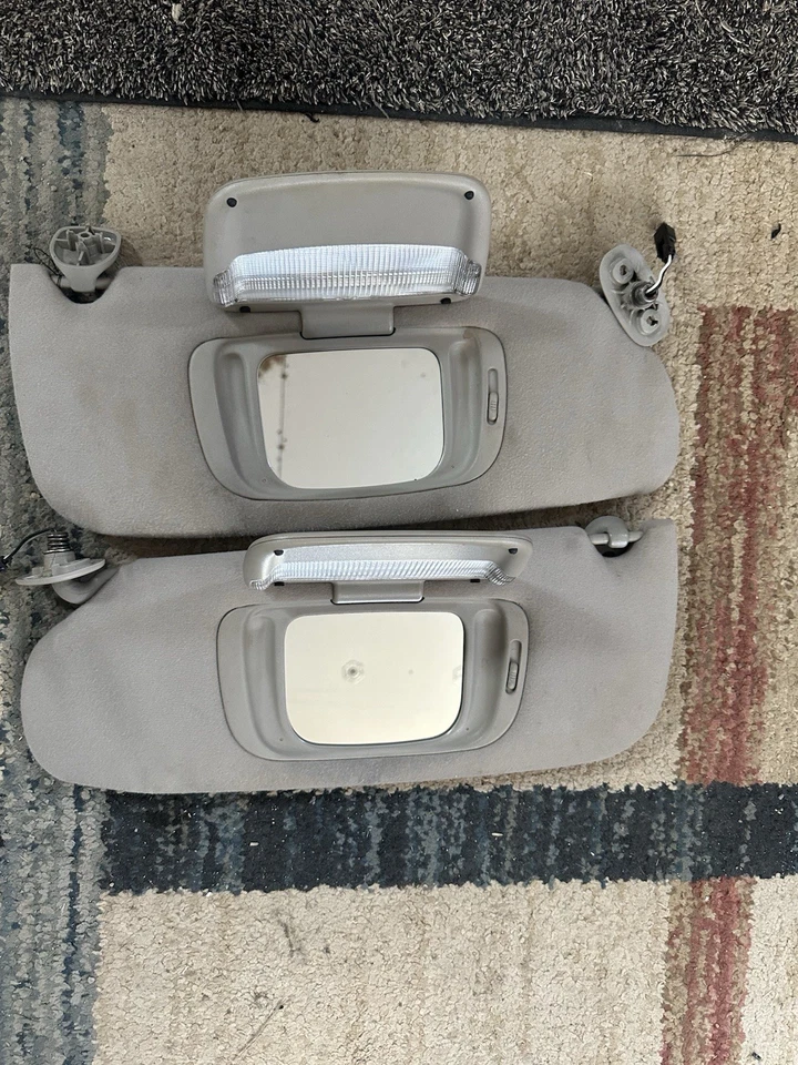 Parasol derecho e izquierdo Chrysler 300M 2000-2004 OEM Foto 2 de 3