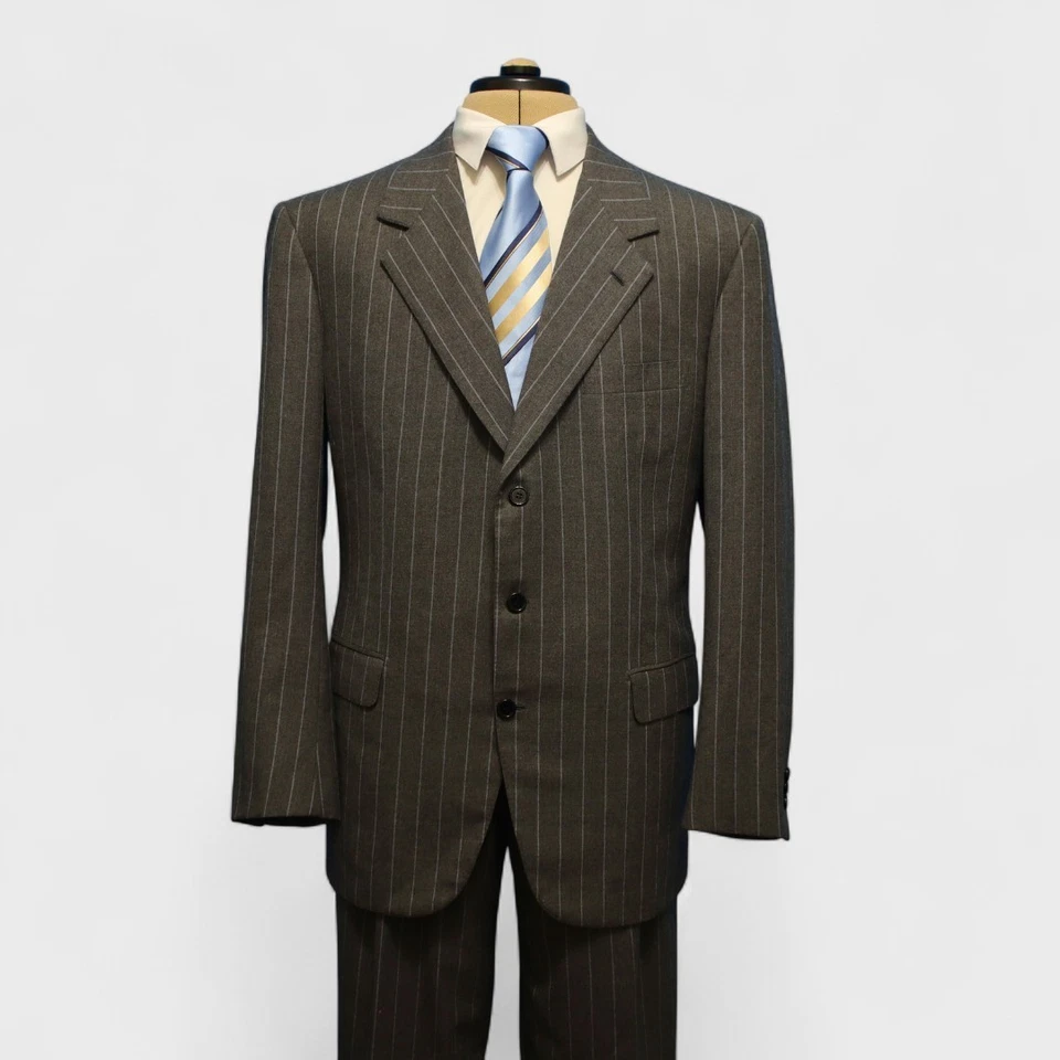 Brioni 2 Pc Suit US 44R Gray Pinstripe Flannel Italian Wool Pleated 3 Button - Image 2 of 4