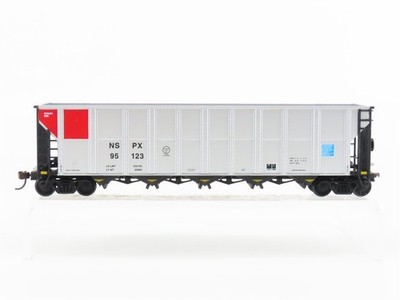 HO Scale Walthers 932-7813 NSPX Northern States Power 5-Bay Coal Hopper #95123