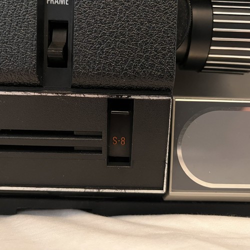 Vintage Projector 8 mm Bell & Howell 626R Design 16200 - Works But May Need Bulb - Picture 8 of 11