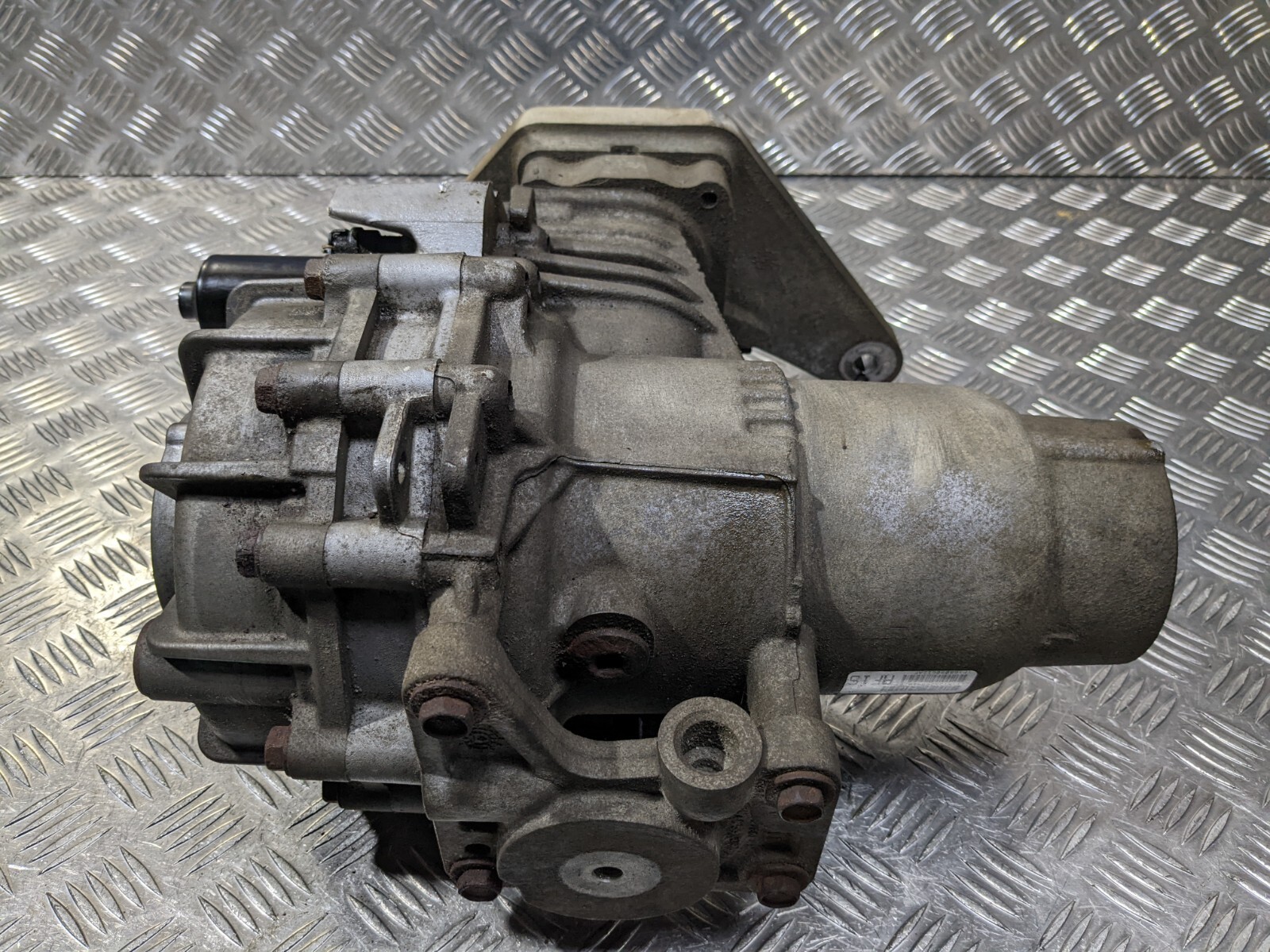 JEEP CHEROKEE DIFFERENTIAL DIFF REAR MANUAL 2.0 CRD DIESEL 4WD MK5 KL