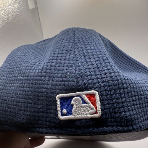New Era 59Fifty Chicago Cubs Navy/White Thermal Front Fitted Hat Size 7 3/8 New - Picture 3 of 5
