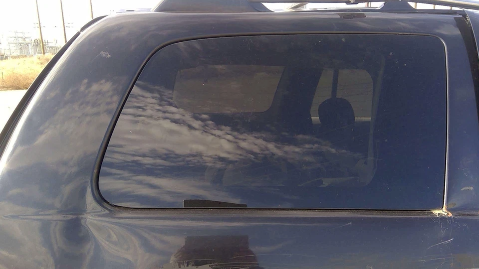 Chrysler Aspen 2007-2009 pasajero cuarto trasero derecho vidrio ventana lateral OEM Foto 2 de 4