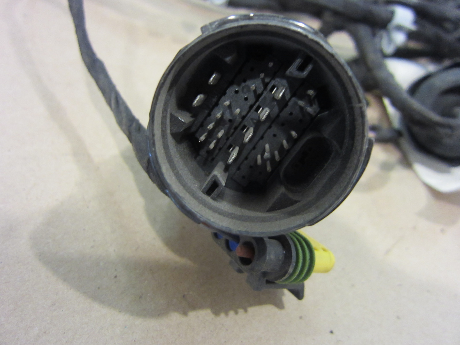 Maserati Quattroporte Rear Door Electrical Connection Cables/Harness. 200536