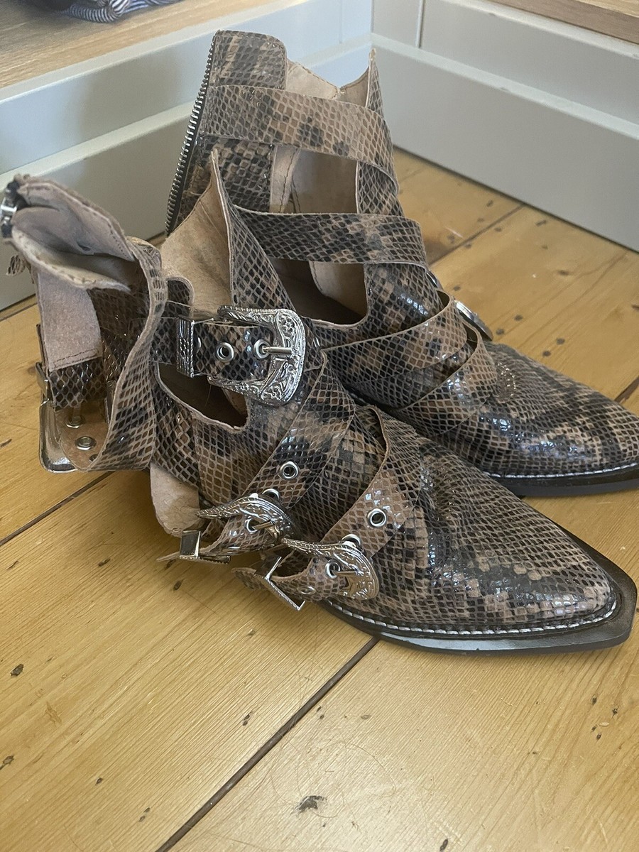topshop snakeskin boots UK