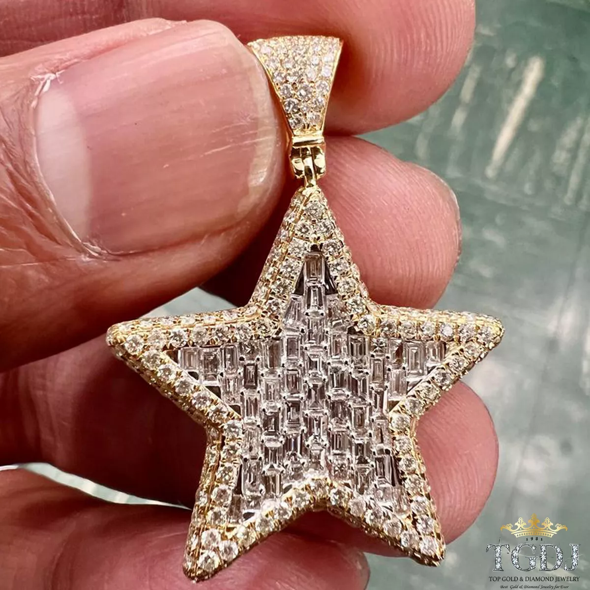 Custom deals diamond jewelry