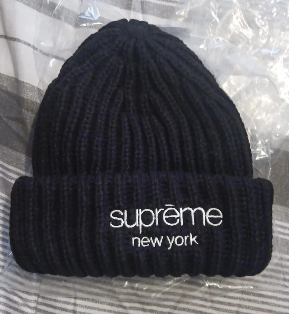 Supreme Classic Logo Chunky Ribbed Beanie FW23 Black OS