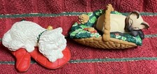 2-Hallmark 1996 Siamese Cat Kitten in Basket Christmas holly Cat Nap & Clip on