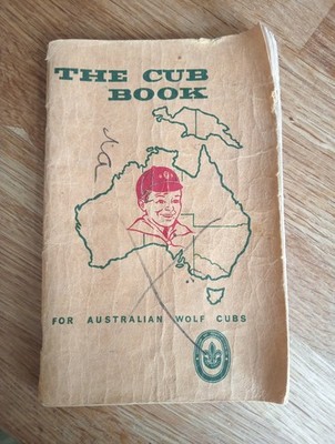 Das Jungtierbuch der Tests für australische Wolfsjungen Pfadfinder veröffentlicht 1964