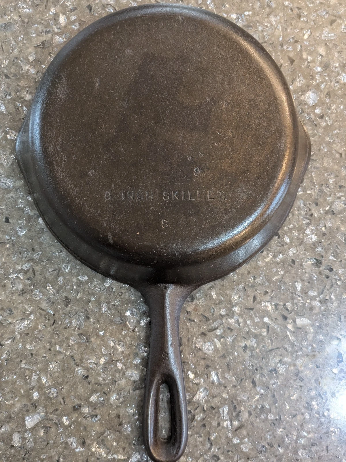 RESTORED* Wagner (Unmarked) Cast Iron Skillet #5 "S" 8-Inch Skillet