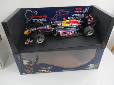 RED BULL RACING RENAULT RB7 #1 SHOWCAR 2011 S.Vettel MINICHAMPS 2011 Pcs 1/18