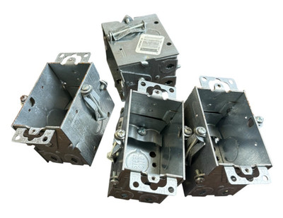 Thomas & Betts LXWOWC-25 Gangable Old Work Switch Boxes 3x2x2-1/2 Steel LOT OF 4