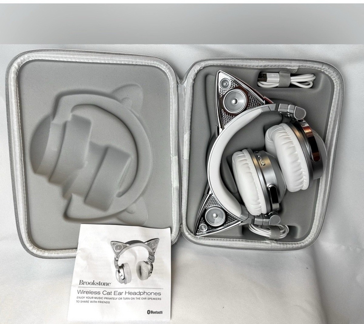 Brookstone アリアナグランデ ワイヤレス 猫耳ヘッドホン Brookstone ブルックストーン Ariana Grande アリアナ グランデ