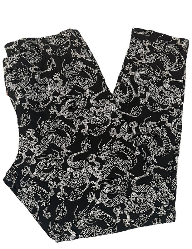 No Boundaries Leggings Women/ Junior~ Size Large Black With Dragon Design ~ Cute